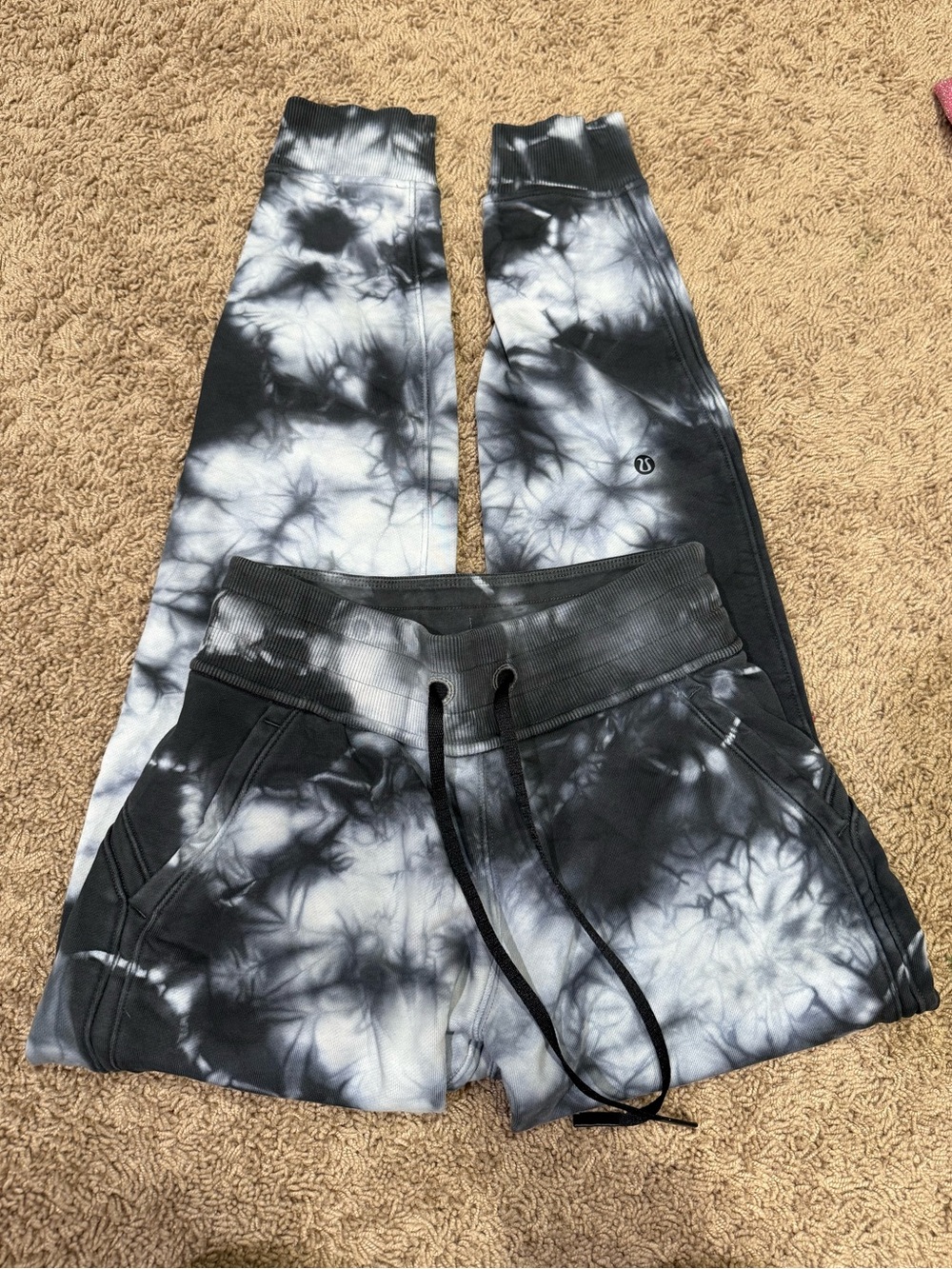 lululemon athletica black, blue, gray/white Tie-Dye Sweatpants